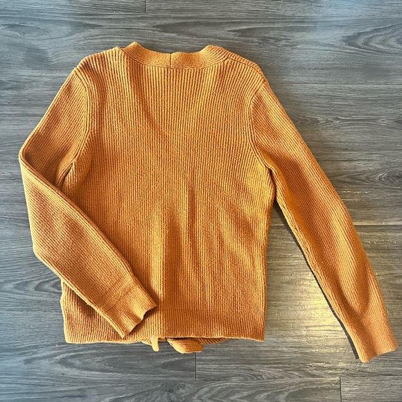 Anthropologie Sweater w/ tie front - Picture 3 of 3